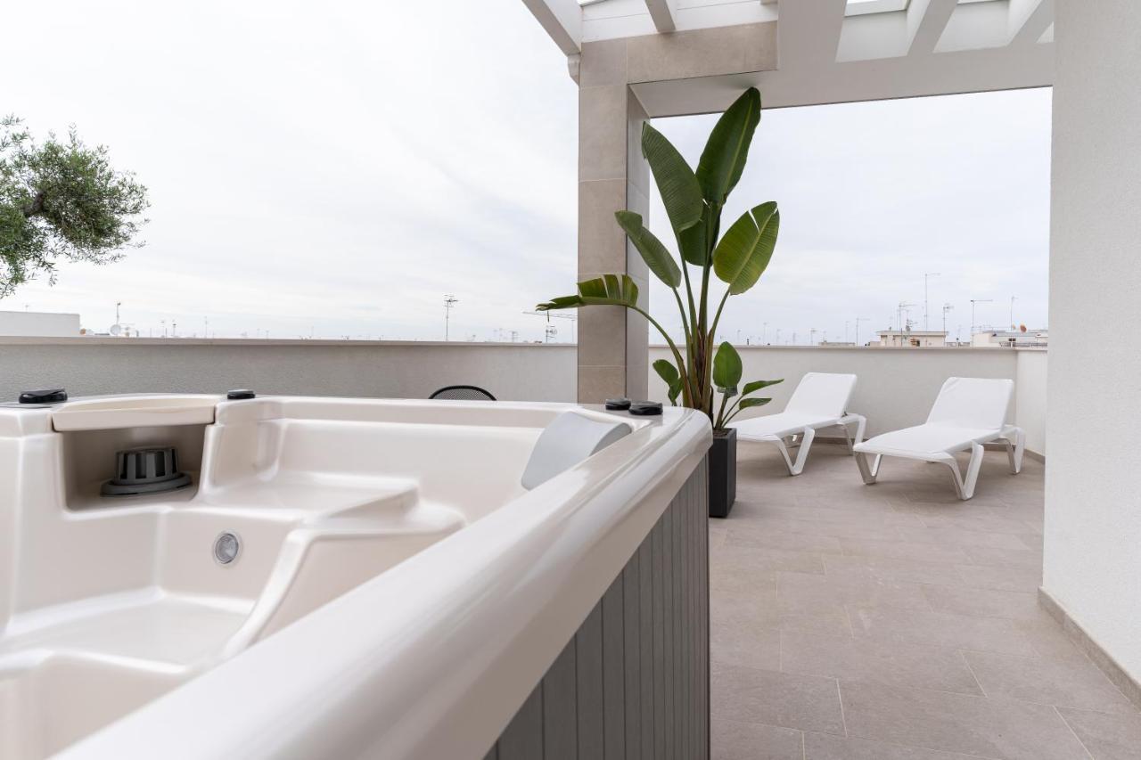 Morus Urban Suites Полиньяно-а-Маре Экстерьер фото
